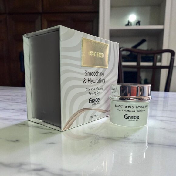 Grace Smoothing & Hydrating Skin Resurfacing Peeling Gel - Picture 1 of 2